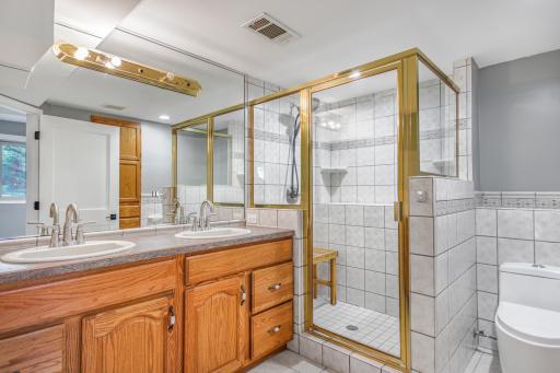 14625 40th Place N, Plymouth, MN 55446