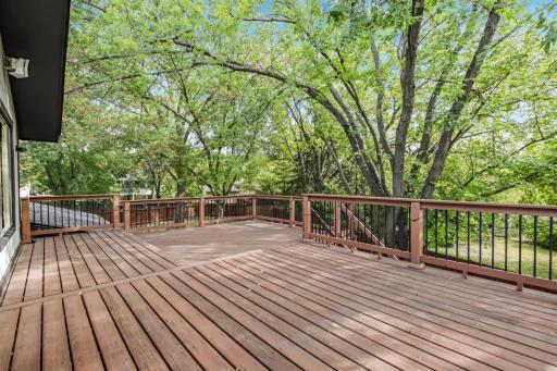 14625 40th Place N, Plymouth, MN 55446