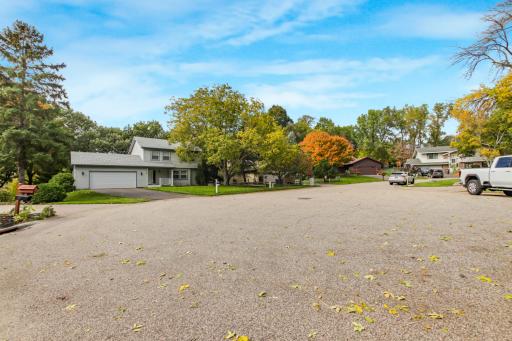 14625 40th Place N, Plymouth, MN 55446