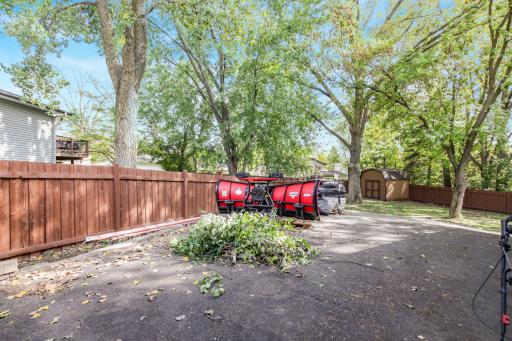14625 40th Place N, Plymouth, MN 55446