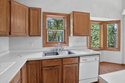 2578 Copper Cliff Trail, Woodbury, MN 55125