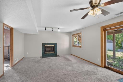 2578 Copper Cliff Trail, Woodbury, MN 55125