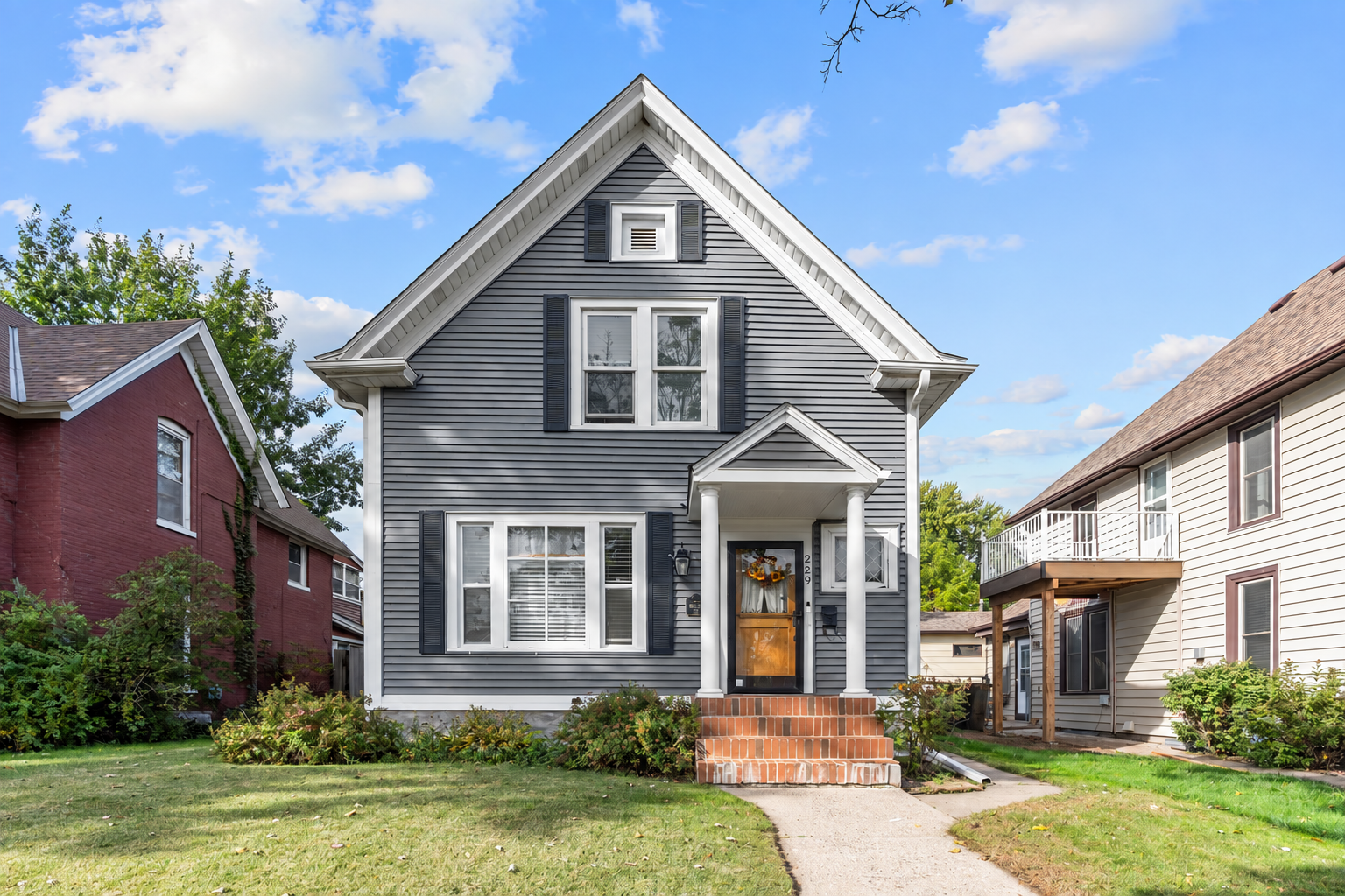 Property photo for 229 4th Avenue N, South Saint Paul, MN 55075