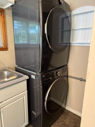 5049 Fremont Avenue N, Minneapolis, MN 55430