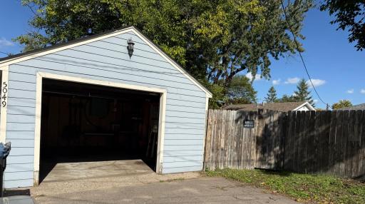 5049 Fremont Avenue N, Minneapolis, MN 55430