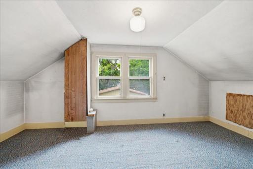 406 8th Avenue E, Alexandria, MN 56308
