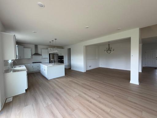 18394 Hornby Drive, Lakeville, MN 55068