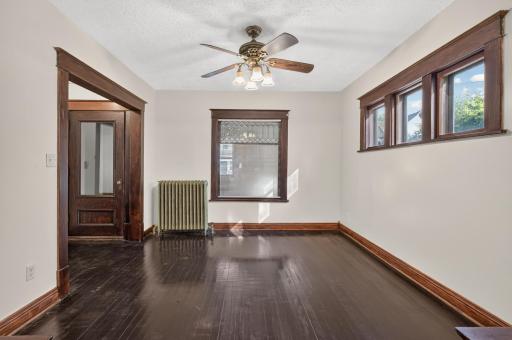 115 E 35th Street, Minneapolis, MN 55408