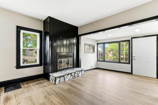 3422 Emerson Avenue N, Minneapolis, MN 55412