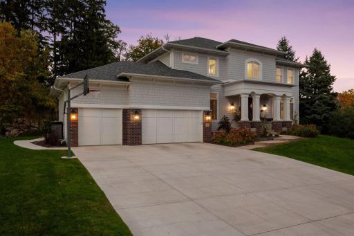 2050 Pinehurst Drive, Chanhassen, MN 55317