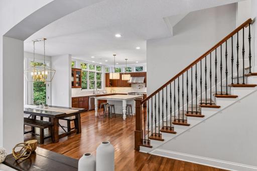 2050 Pinehurst Drive, Chanhassen, MN 55317