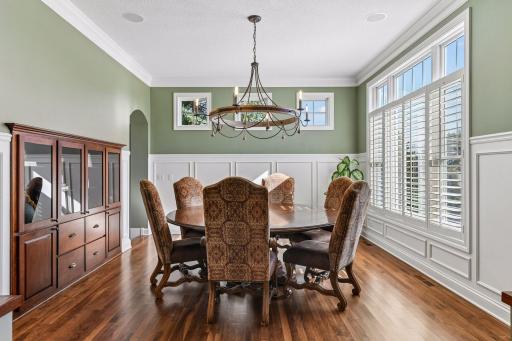 2050 Pinehurst Drive, Chanhassen, MN 55317
