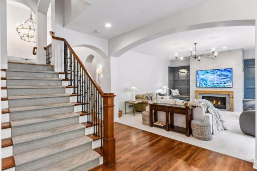 2050 Pinehurst Drive, Chanhassen, MN 55317