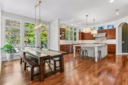2050 Pinehurst Drive, Chanhassen, MN 55317