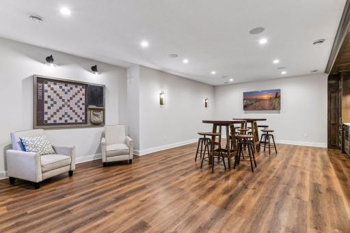 2050 Pinehurst Drive, Chanhassen, MN 55317