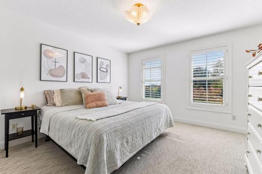 2050 Pinehurst Drive, Chanhassen, MN 55317