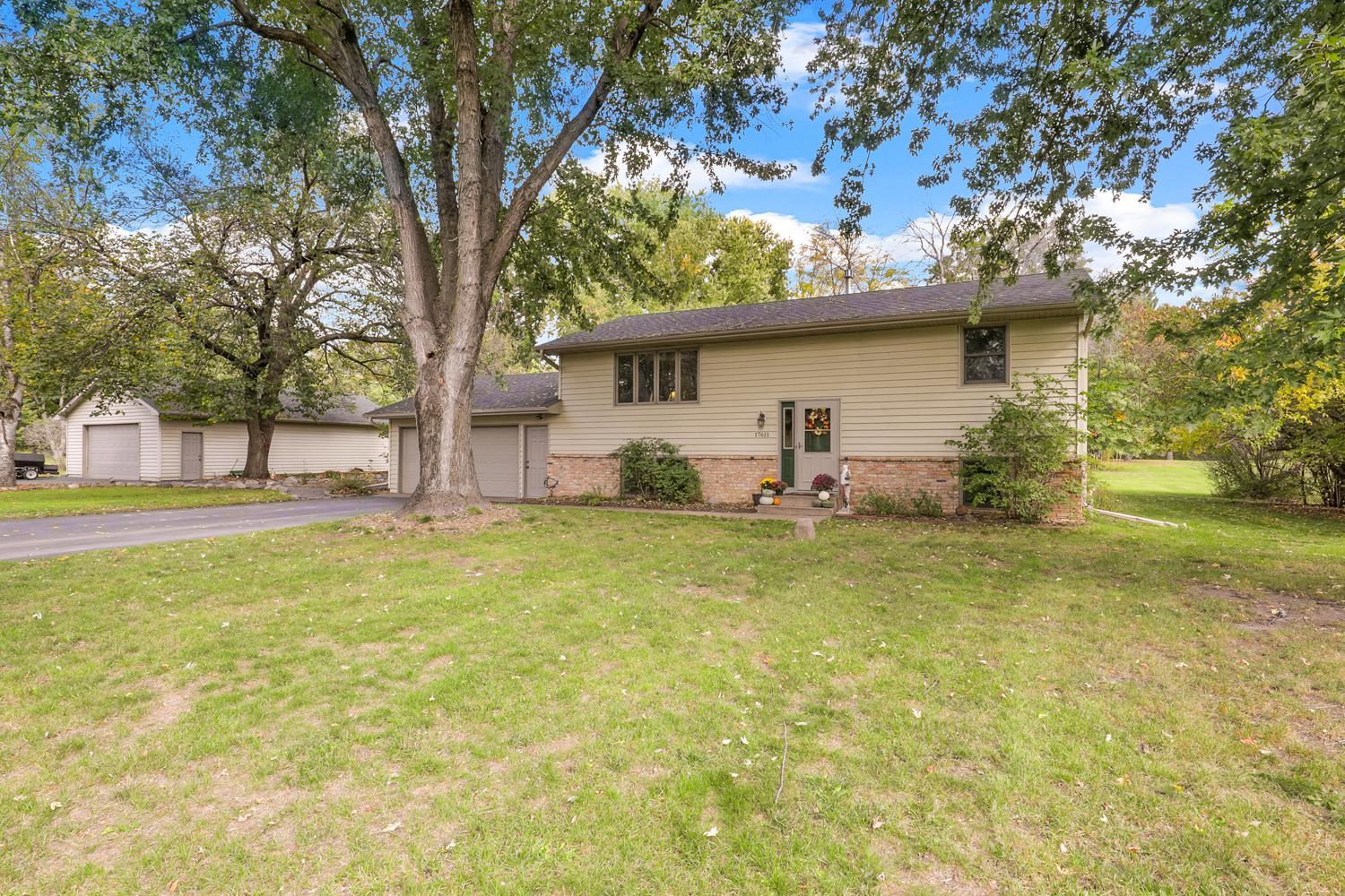 Property photo for 17611 Orchid Street NW, Andover, MN 55304