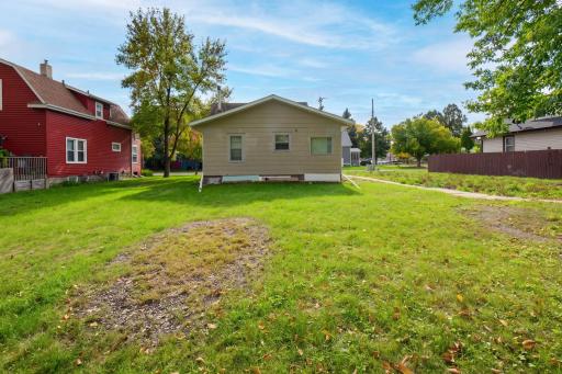 1010 2nd Avenue N, Moorhead, MN 56560