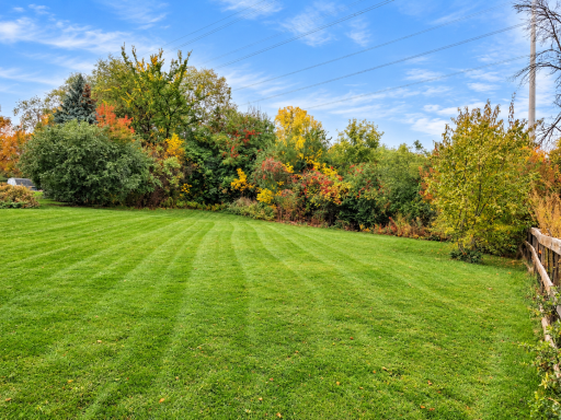 15370 96th Place N, Maple Grove, MN 55369