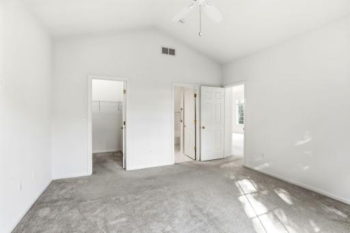 4150 Lawndale Lane N, Plymouth, MN 55446