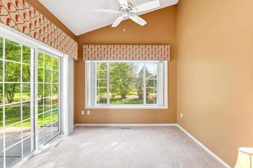 4150 Lawndale Lane N, Plymouth, MN 55446