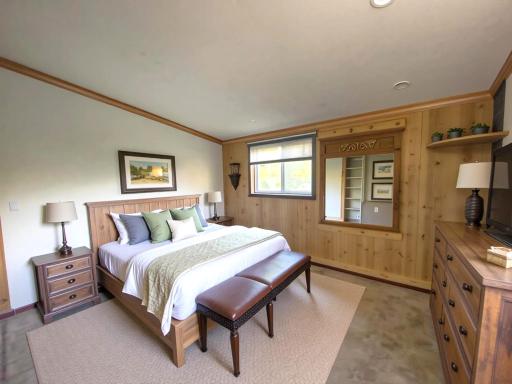 37 Bell Circle, Silver Bay, MN 55614