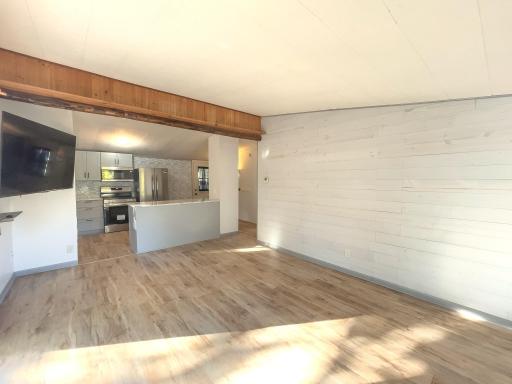 37 Bell Circle, Silver Bay, MN 55614