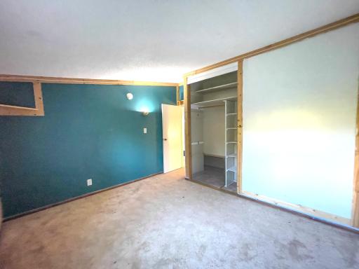 37 Bell Circle, Silver Bay, MN 55614