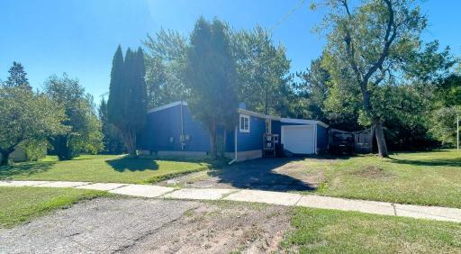 37 Bell Circle, Silver Bay, MN 55614