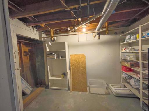 37 Bell Circle, Silver Bay, MN 55614