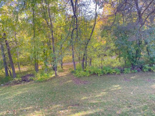 37 Bell Circle, Silver Bay, MN 55614