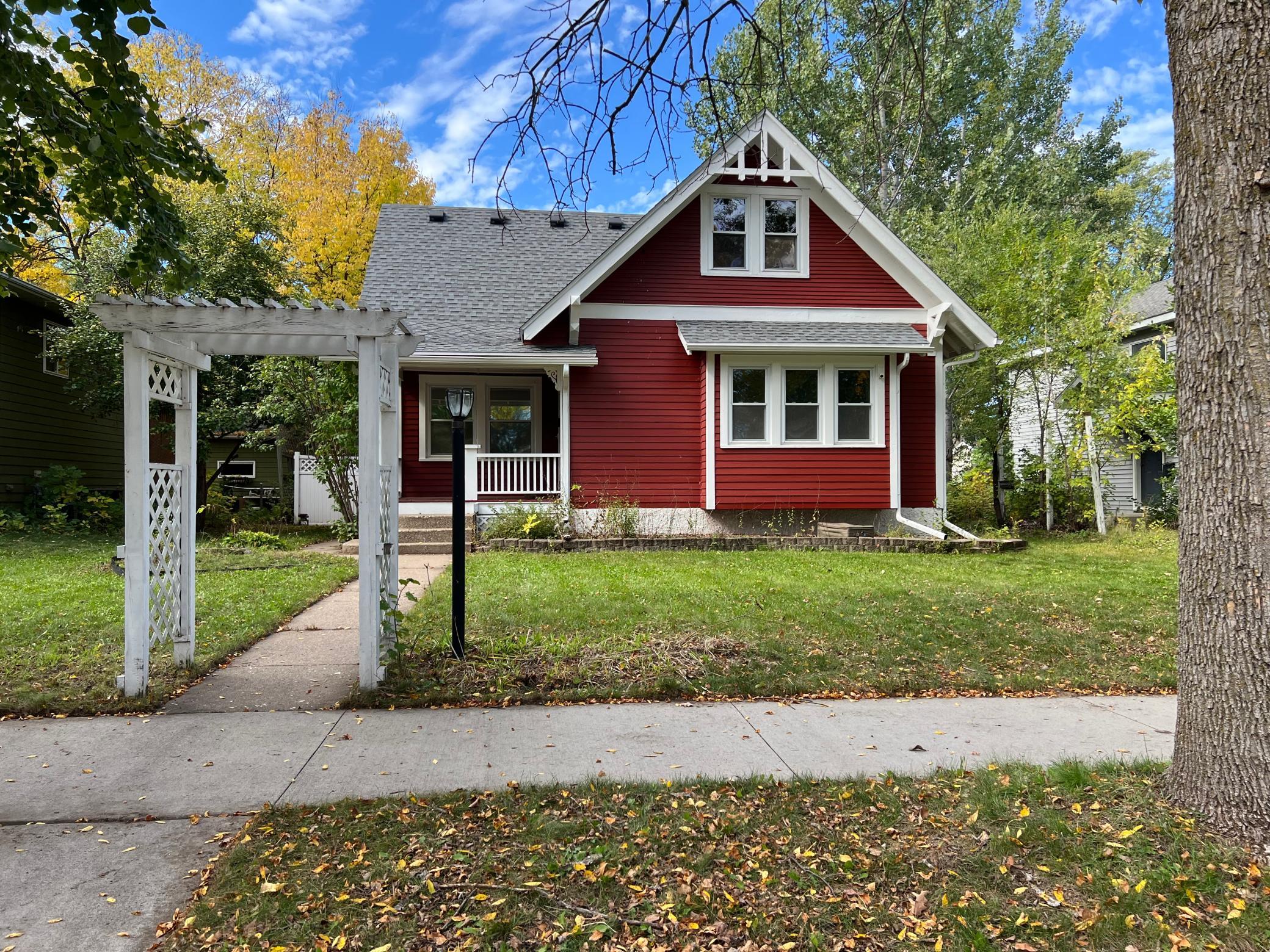 Property photo for 929 32nd Avenue N, Saint Cloud, MN 56303