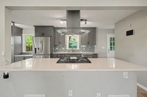 950 22nd Avenue NW, New Brighton, MN 55112