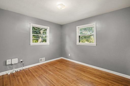 950 22nd Avenue NW, New Brighton, MN 55112