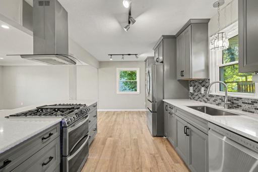 New soft close cabinets and SS appliances
