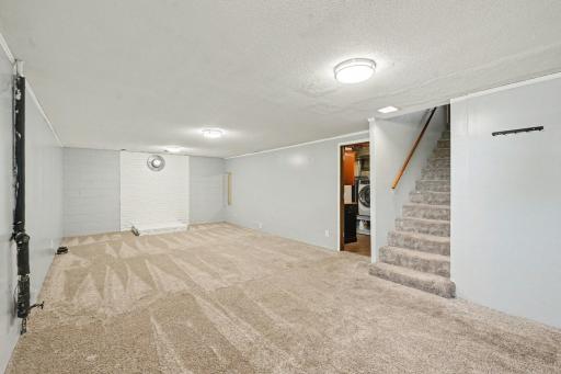 950 22nd Avenue NW, New Brighton, MN 55112