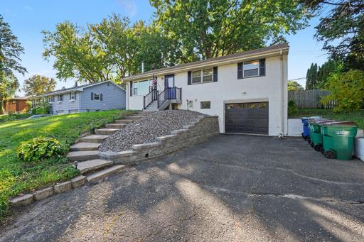 950 22nd Avenue NW, New Brighton, MN 55112