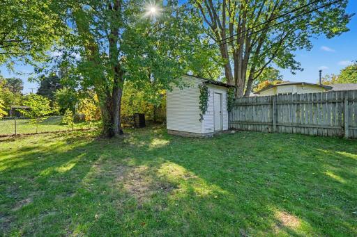 950 22nd Avenue NW, New Brighton, MN 55112
