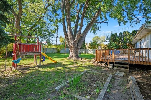 950 22nd Avenue NW, New Brighton, MN 55112
