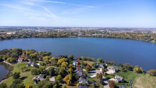 429 Lake Court, Winsted, MN 55395