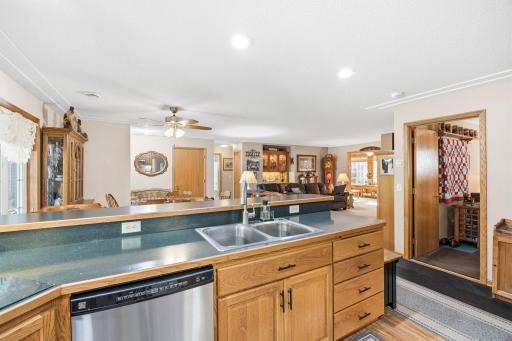 429 Lake Court, Winsted, MN 55395