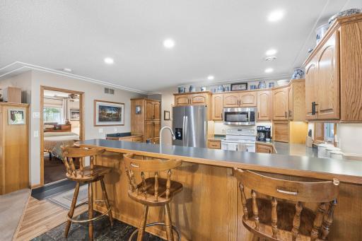 429 Lake Court, Winsted, MN 55395