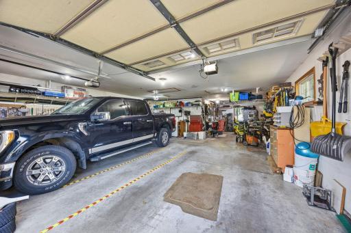 429 Lake Court, Winsted, MN 55395