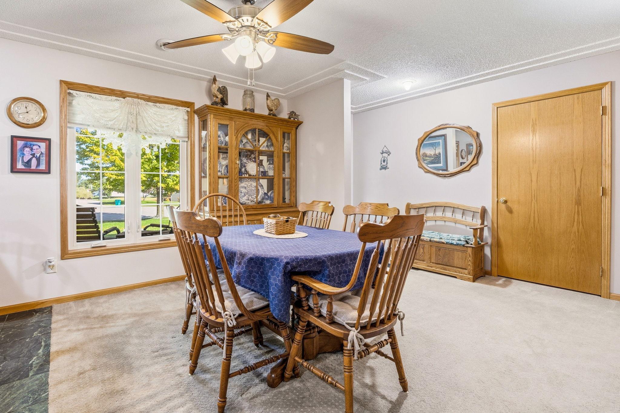 12-web-or-mls-104.jpg