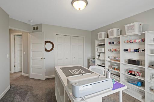 18838 Iden Avenue, Lakeville, MN 55044