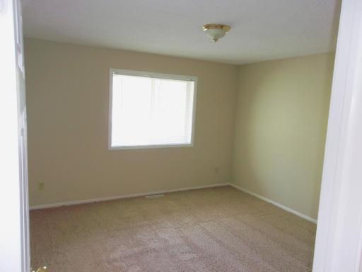 535 6th Street N, Hudson, WI 54016