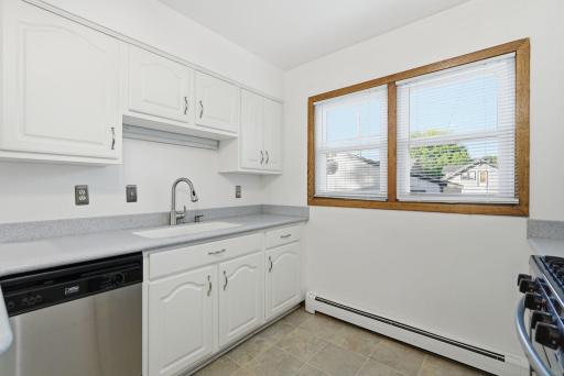 1519 Sheridan Avenue N, Minneapolis, MN 55411