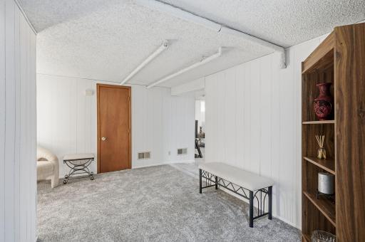 1519 Sheridan Avenue N, Minneapolis, MN 55411