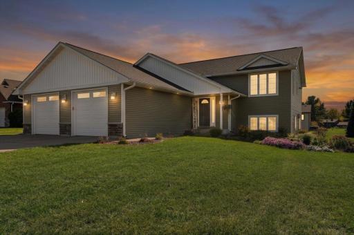 1204 Wren Place, New Richmond, WI 54017