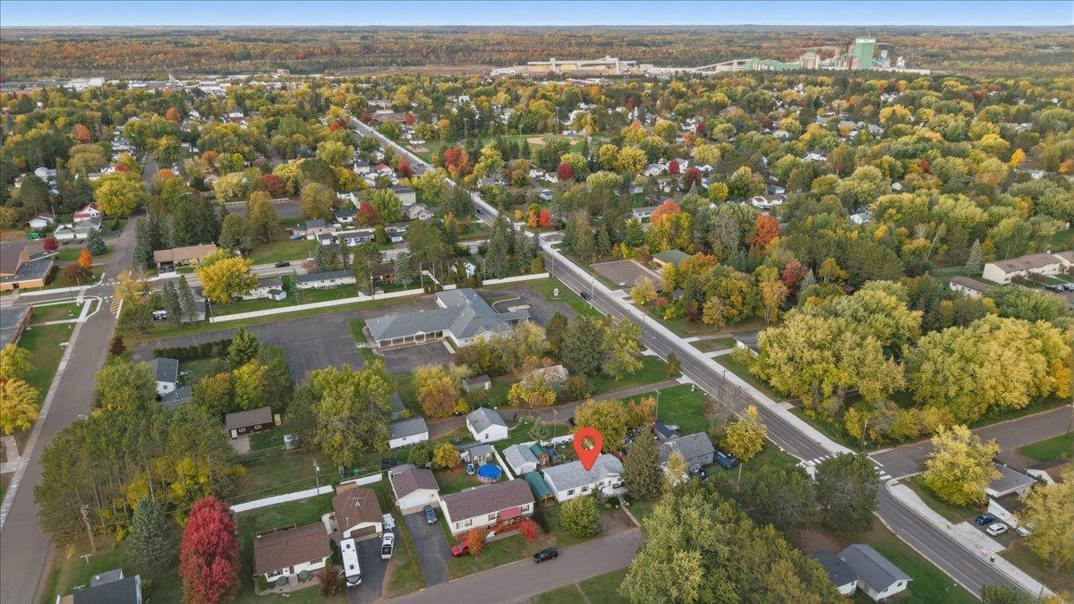28-1309_Sahlman_Ave_026.jpg
